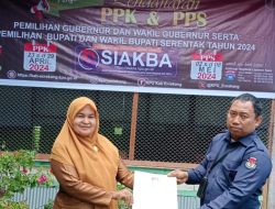 Rekrutmen PPK, KPU Enrekang Sebar Pengumuman di Kantor Kecamatan