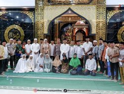 Safari Ramadan di Masjid Nurul Hikmah, Camat Ujung Pandang Ajak Masyarakat Dukung Program “Jagai Anak’ta”