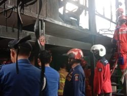 Akibat Power Bank Meledak, Rumah Panggung di Toddopuli Makassar Habis Dilalap Api
