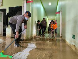 RSUD Siwa Kebanjiran, Tim SAR Batalyon C Pelopor Bantu Evakuasi Pasien