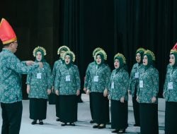 Paduan Suara PKK Makassar Pukau Dewan Juri