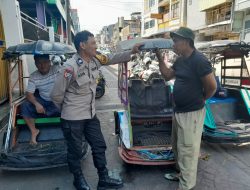 Aktif Lakukan Sambang di Pemukiman Warga, Bhabinkamtibmas Butung Ajak Sukseskan Pilkada Serentak 2024