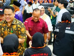 Kanwil Kemenkumham Sulsel Ikut Melepas Jemaah Calon Haji Kloter I Embarkasi Makassar