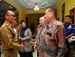 Pj Gubernur Prof Zudan Silaturahmi ke Prof Basri Hasanuddin Diskusikan Pembangunan Sulsel