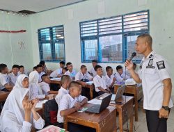 Cegah Pengaruh Narkotika Kepada Pelajar, SatNarkoba Polres Pelabuhan Penyuluhan di Pulau Barrang Caddi