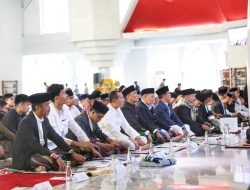Salat Ied Adha Bersama Pj Gubernur Sulsel di Masjid 99 Kubah, Ini Pesan Pj Sekda Makassar