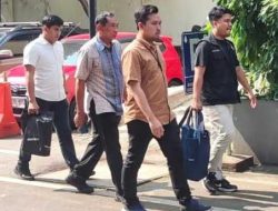 Polda Metro Jaya Tahan Guru Besar Unhas Prof Marthen Napang