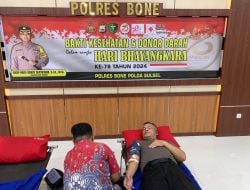 Jelang Hari Bhayangkara ke-78, Danyon Brimob Bone dan Anggota Donor Darah di Polres Bone
