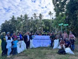 Hari Mangrove Sedunia, Semen Tonasa Tanam 2000 Bibit Mangrove di Satando