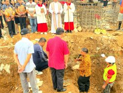 Peletakan Batu Pertama Pembangunan RKB SMPN 1 Torut, Alokasinya Rp4,08 Miliar