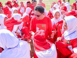 Bupati Barru Ikuti Senam Massal Merah Putih Nusantara di Lapangan Sumpang Binangae