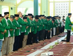 UMI Gelar Shalat Ghaib untuk Pejuang Palestina Ismail Haniyeh