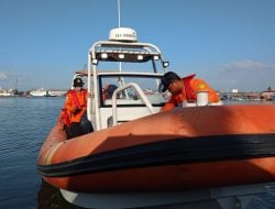 Kapal Jolloro Tenggelam Saat Angkut Wisatawan dari Pulau Sanrobengi