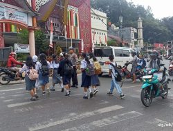 Lancarkan Aktivitas Masyarakat, Satlantas Polres Tator Gencar Gelar Gatur Lalin