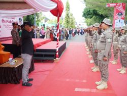 Seru, Puluhan Barisan SMP-SMA Ditambah 10 Barisan Pemkot Parepare dan PGRI Semarakkan Gerak Jalan HUT Kemerdekaan