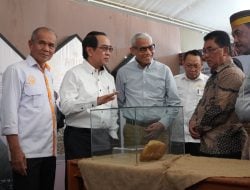 Sambut Dies Natalis Unhas ke-68, Rektor Prof JJ Launching Pameran Jalur Rempah Jalan Budaya