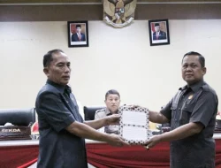 RPJPD Parepare 2025-2045 Diserahkan, Acuan Bagi Calon Kepala Daerah dalam Menyusun Visi Misi