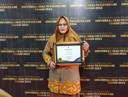 Parepare Kembali Menerima Penghargaan UHC Award Kategori Utama