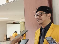 PKKMB UNM, Wakil Rektor III UNM: Kita Sambut Milenial dengan Gaya Milenial