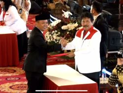 Bupati Basli Ali Terima Duplikat Bendera Pusaka Merah Putih, Akan Berkibar di HUT Kemerdekaan ke-79 RI di Selayar