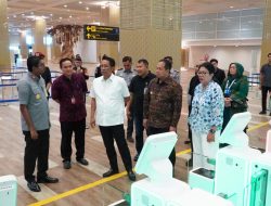 Dukung KTT Indonesia Afrika Menkumham Tinjau Layanan Imigrasi di Bandara Ngurah Rai