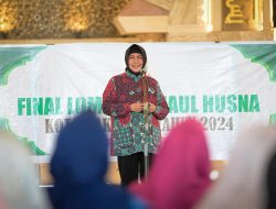 Indira Yusuf Ismail Dorong Peserta Majelis Taklim Sosialisasikan Asmaul Husna ke Masyarakat