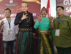 Arham Basmin Mattayang-Rahmat Hadiri Kampanye Damai KPU Luwu dengan Nuansa Adat