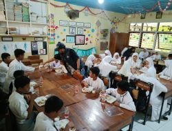 Keceriaan Murid SD Pannara Sambut Program Makan Sehat Bergizi Irjen Pol Andi Rian R Djajadi