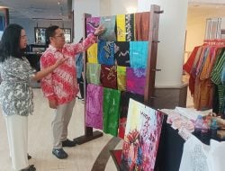 Aryaduta Perkenalkan Batik Lontara dan Sutera Lewat Fashion & Food Expo