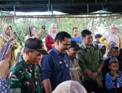 Warga Tonyamang Gelar Pesta Panen