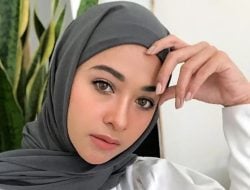 Poppy Bunga Banjir Kritikan Usai Fomo Jastip Sushi Viral