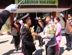 Kapolres Pelabuhan Makassar Pimpin Wisuda Purnabakti dengan Penuh Kehormatan dan Keakraban