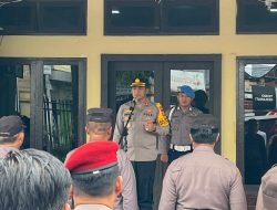 Apel Kesiapan Pengamanan TPS, Kapolres Parepare Tekankan Personel Laksanakan Tugas dengan Tegas dan Humanis