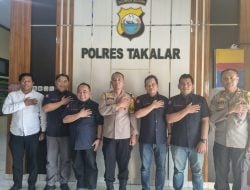 Jaga Pilkada Damai, Direksi Harian Rakyat Sulsel Silaturahmi dengan Kapolres Takalar