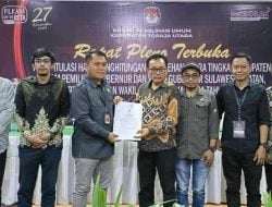 Rekapitulasi KPU Torut, Dedy Palimbong – Andrew Unggul 68.422 suara, Ombas-Marthen 62.647 suara