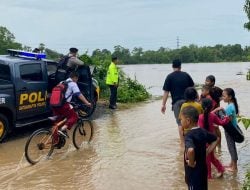 Kasat Samapta Polres Takalar Pantau Daerah Rawan Banjir di Patte’ne