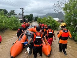 Sulsel Dilanda Banjir, Basarnas Makassar Kerahkan Personel ke Empat Kabupaten Kota