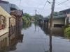 Pengungsi Banjir di Makassar Keluhkan Minimnya Bantuan