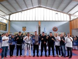 Kapolda Sulsel Melepas Kontingen Atlet Karate Inkanas untuk Bertanding di Kapolri Cup 2024