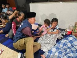 Pantau Wilayah Terdampak Banjir, Pj Gubernur Prof Zudan Arif Imbau Warga Tingkatkan Kewaspadaan