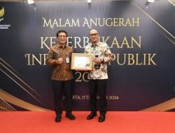 Kemenkum Raih Terbaik ke 3 Anugerah Keterbukaan Informasi Publik 2024