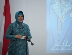 Indira Yusuf Ismail Buka dan Pimpin Rakor TP PKK Makassar