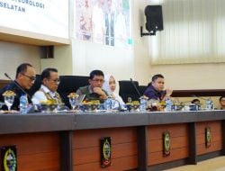 Hadiri Rakor Penanganan Bencana Bareng Menko PMK RI, Wakil Ketua DPRD Sulsel Imbau Masyarakat Tetap Waspada