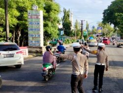 Polres Takalar Lakukan Pengaturan Lalin untuk Kelancaran dan Keamanan Pengguna Jalan