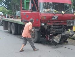 Seorang Mahasiswi di Makassar Tewas Usai Tertabrak Truk Kontainer