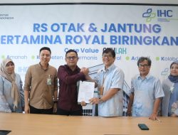 Penandatangan perjanjian kerjasama antara BPJS Ketenagakerjaan Makassar dengan RSOJ Pertamina Royal Biringkanayya