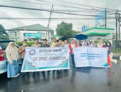 Ramadhan Penuh Berkah, BPJS Ketenagakerjaan Makassar Berbagi Takjil kepada Pengendara di Daerah Urip Sumoharjo