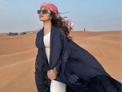 Mayang Dituding Tiru Gaya Jennifer Coppen Saat Liburan di Dubai