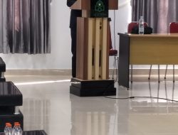 Kusnadi Raih Gelar Doktor UIN Alauddin, Teliti Pengaruh Kepemimpinan Transformasional terhadap Kinerja Guru
