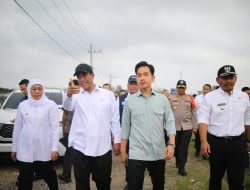 Wapres Gibran dan Mentan Amran Kompak Tanam Padi di Ngawi, Dorong Produksi dan Dukung Kebutuhan Petani